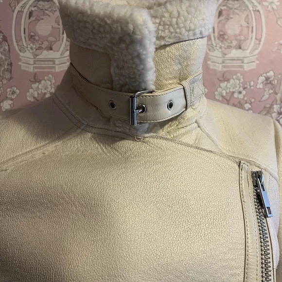 NWOT Zara winter white fur lined biker jacket. - Picture 7 of 11